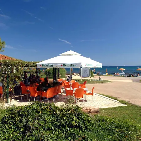 Holiday Camping Kaa Ela.58 Дом отдыха